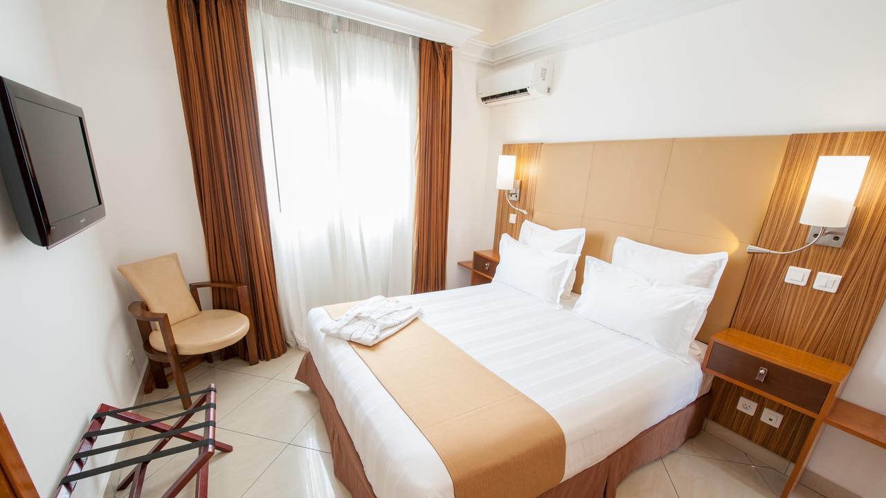 Nomad Suites Residence Libreville Extérieur photo