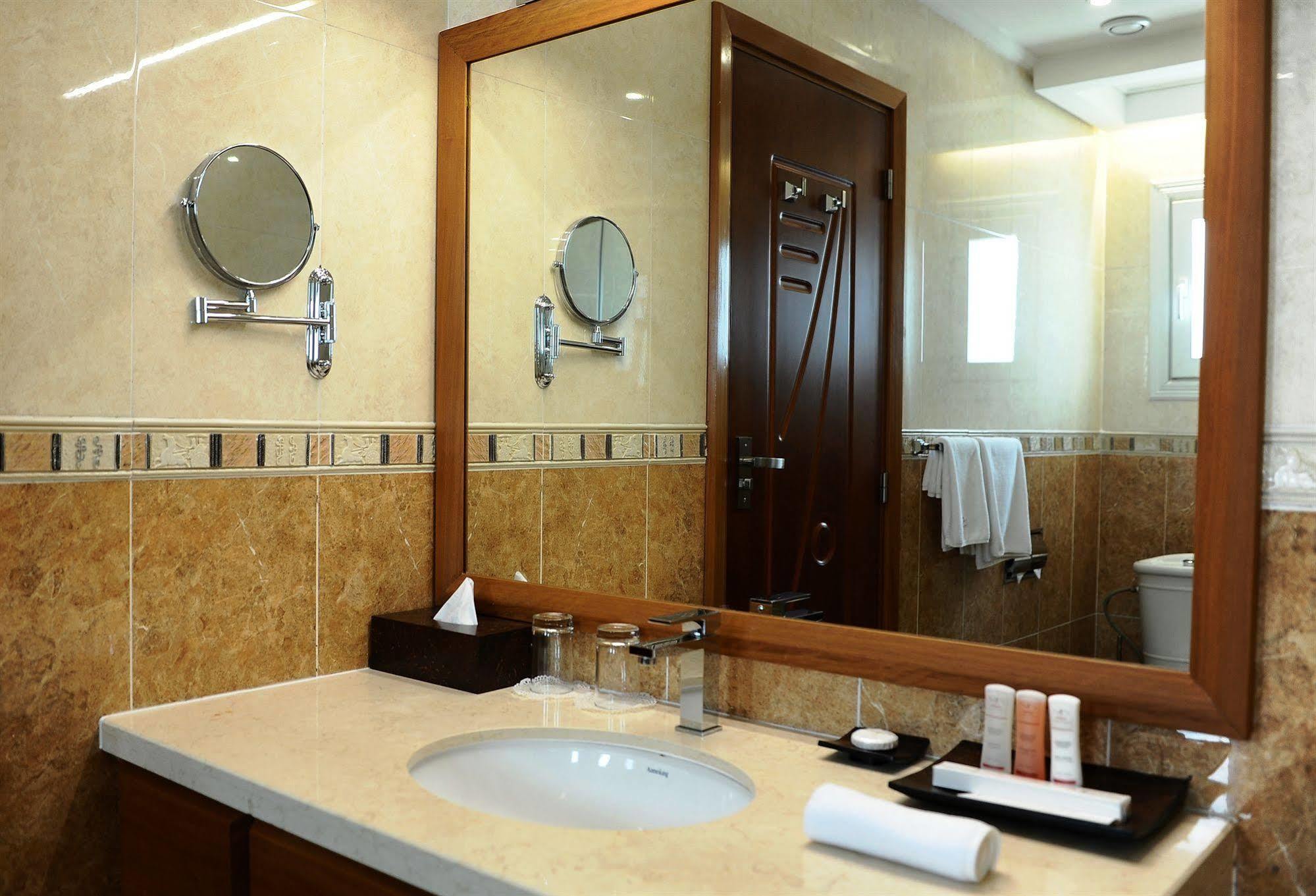 Nomad Suites Residence Libreville Extérieur photo