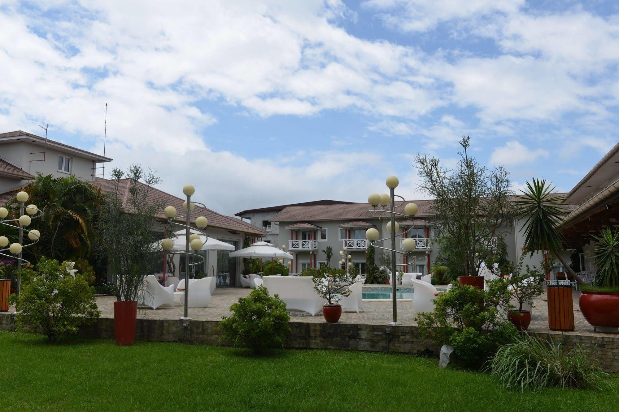 Nomad Suites Residence Libreville Extérieur photo